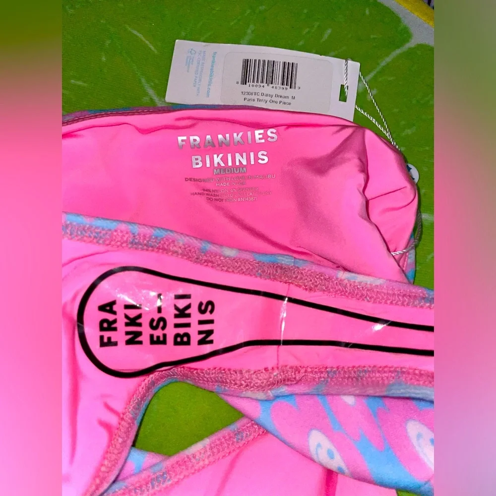 Frankie’s Bikinis Sz Med NWT Paris Terry Halter One-Piece Daisy Dream